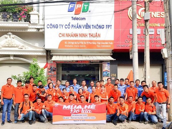 Lắp Mạng Wifi FPT Ninh Thuận 1 Van-phong-giao-dich-fpt-ninh-thuan